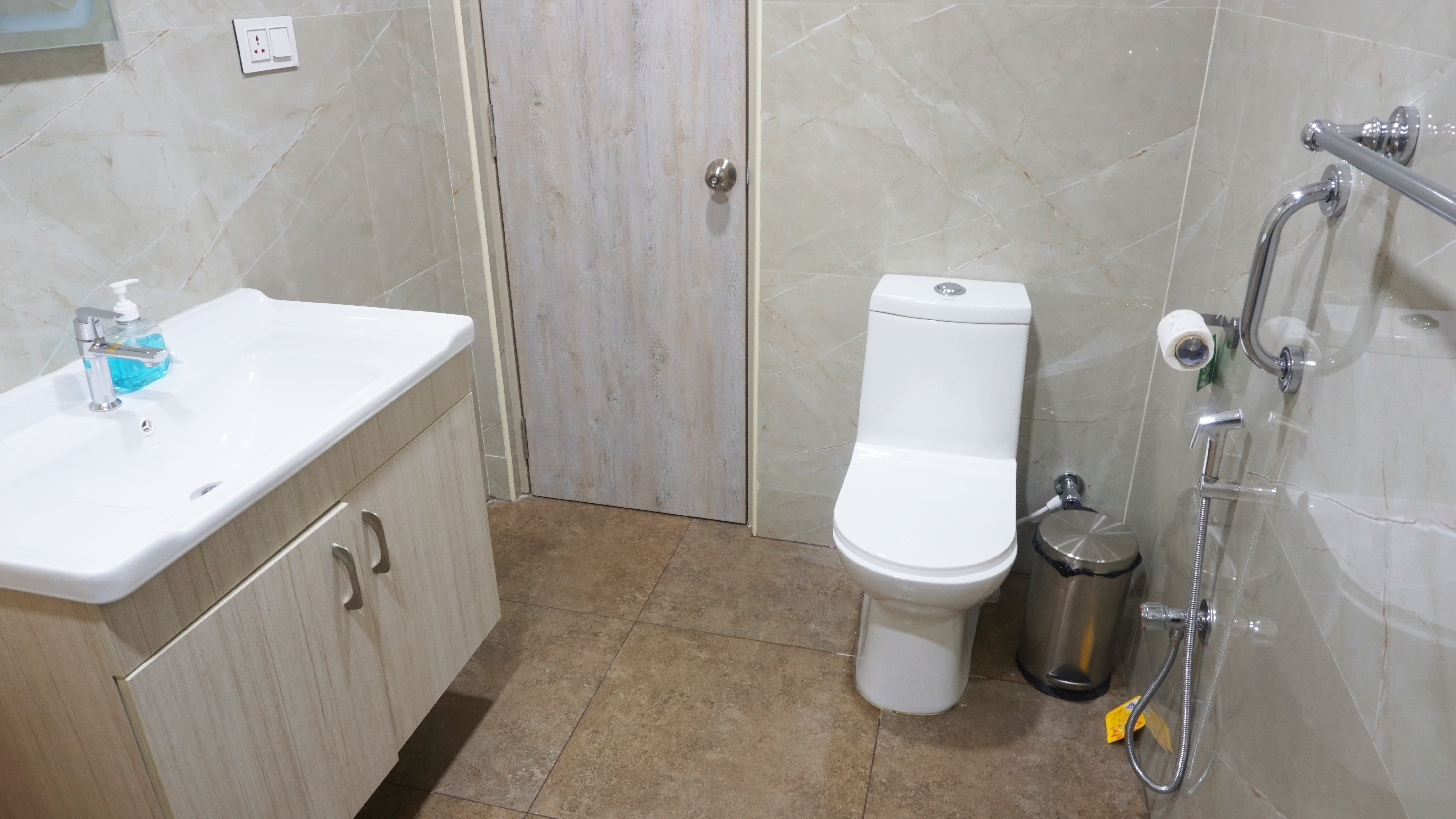 Elite Suites - Bathroom